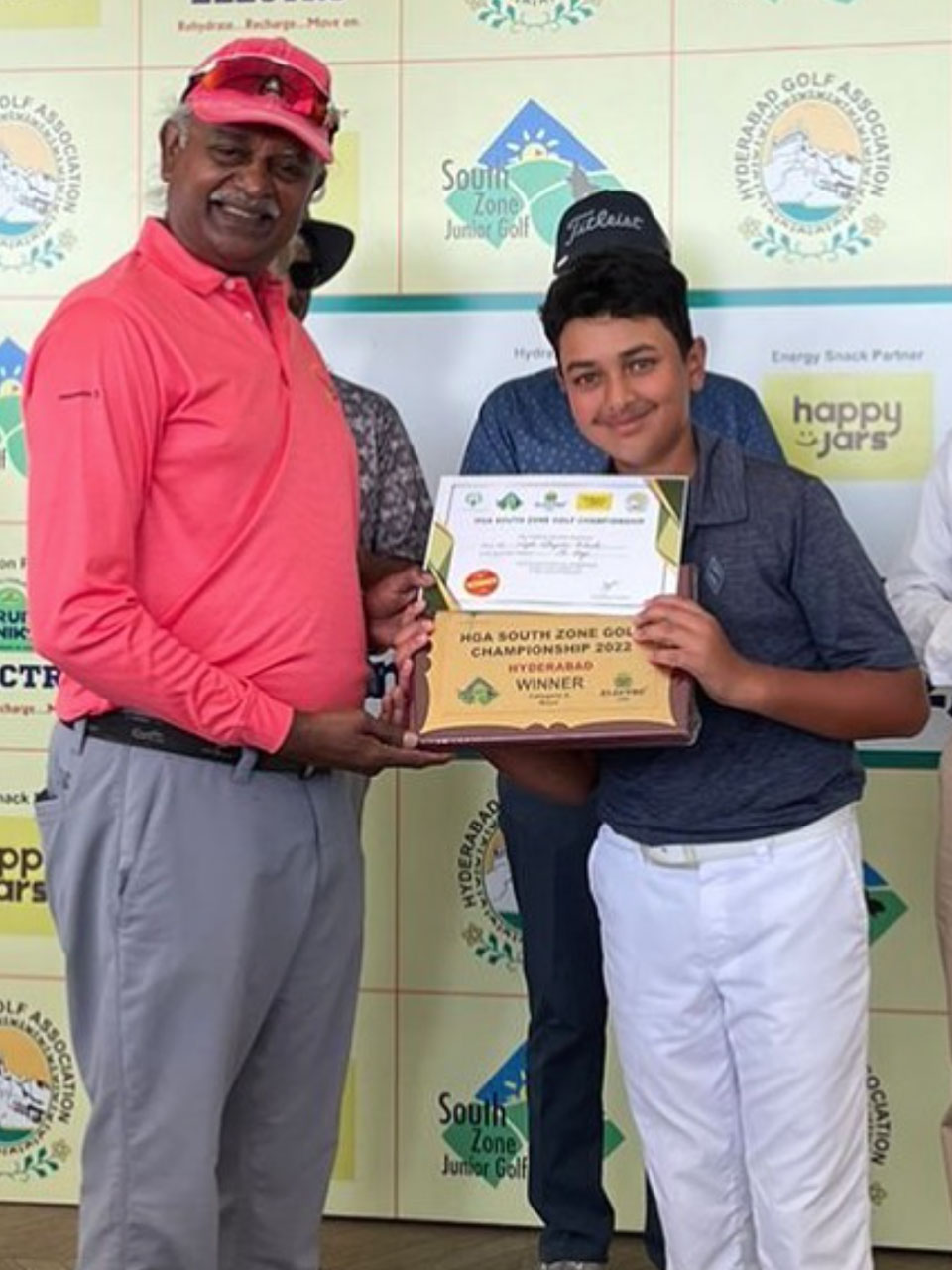 Shayaan Khadri wins the South Zone Junior Golf Championship