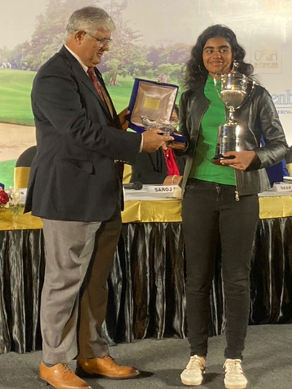 Anaahat Bindra wins the Tolly Ladies Amateur Golf Championship