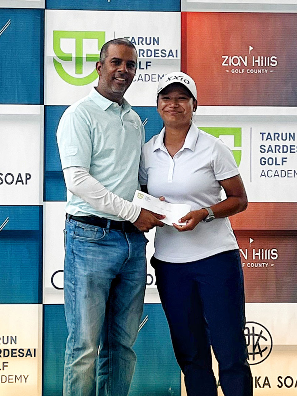 Kashmira Shah finished 3rd in the Open Amateur Women's Category