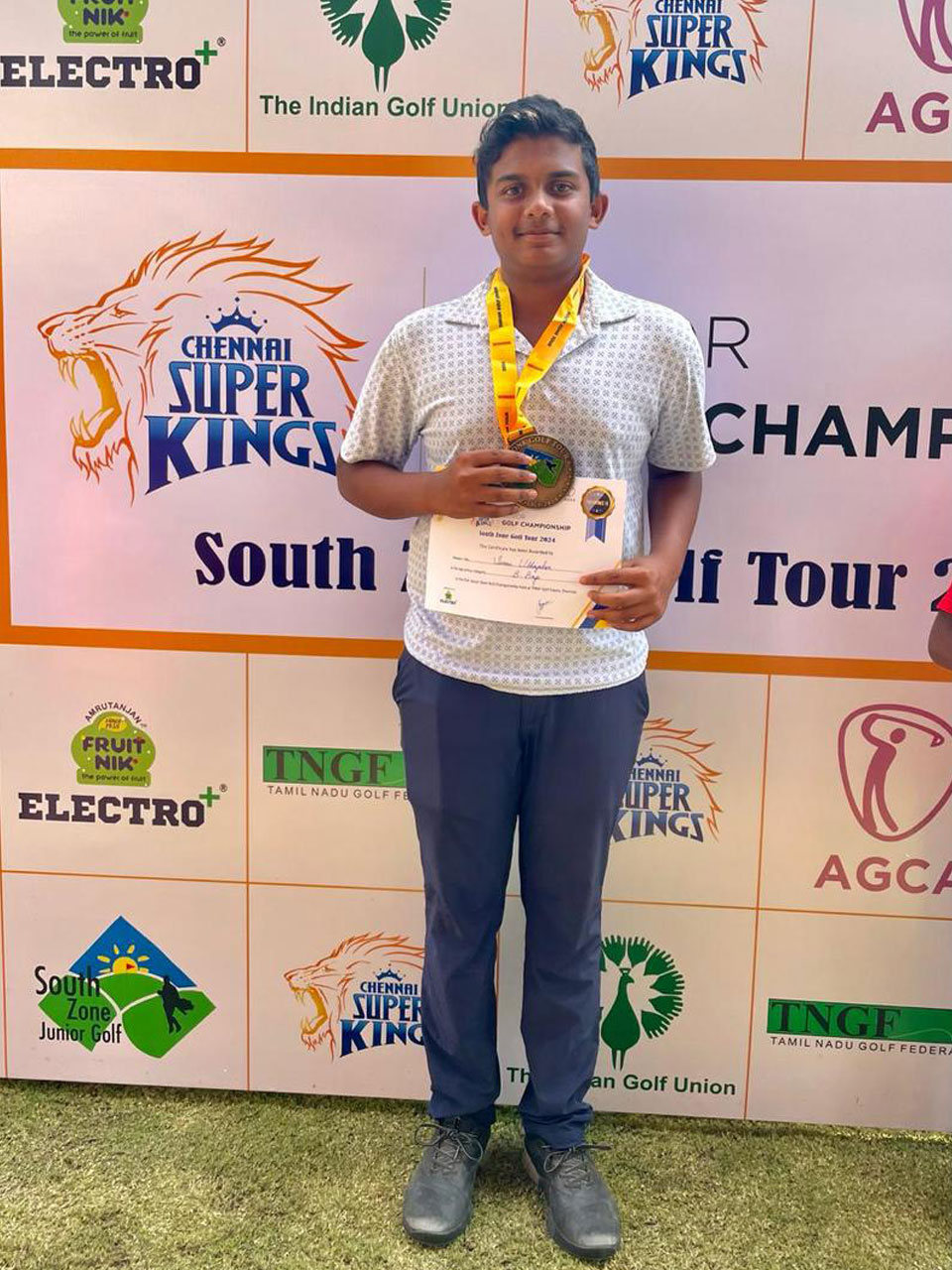 Vivaan Ubhayakar won 'B' Boys category at The Chennai South Zone tournament held in TNGF Cosmopolitan Golf Club, Chennai.