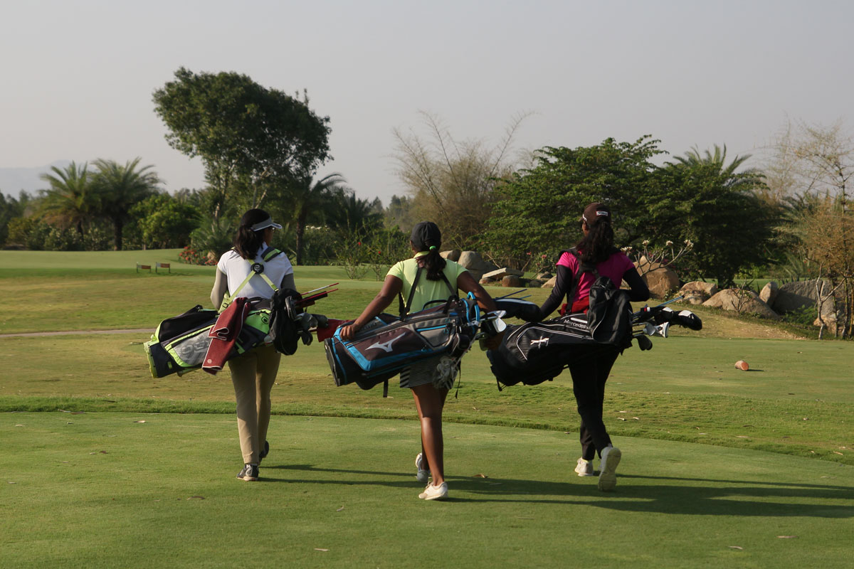 Mastering Decision-Making in Golf: Thinkers vs. Feelers on the Greens