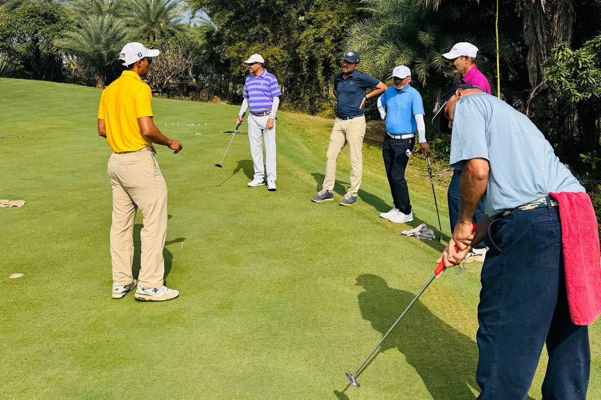 Efficient Tournament Debrief: The Key to Tournament Success