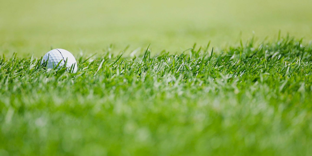 Playing Golf shots from the rough
